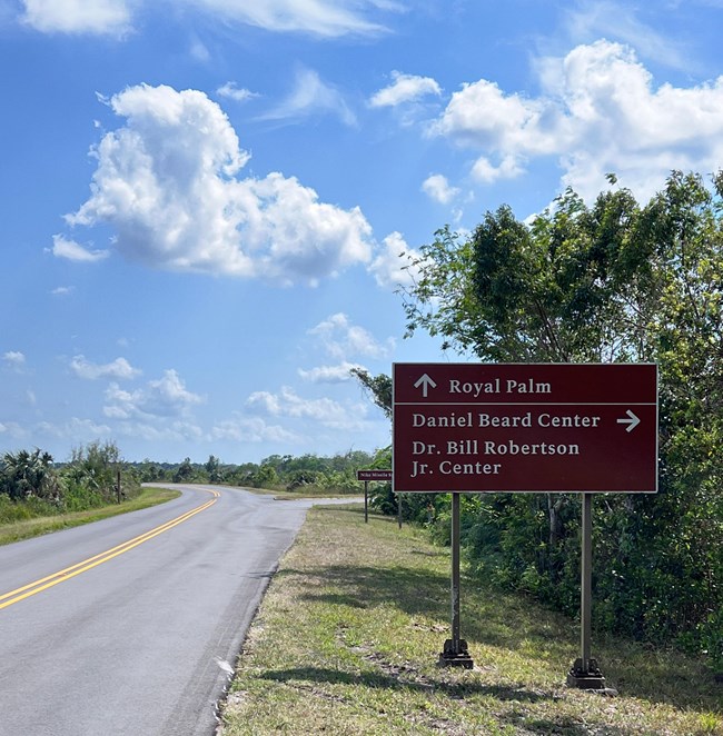 Right turn to Nike Missile Base