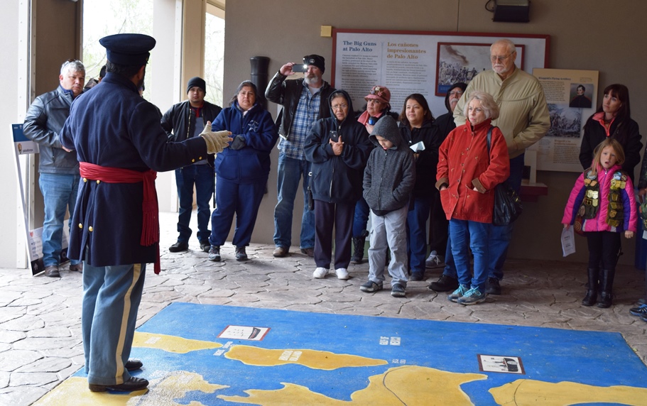 Living historian in U.S. Mexican War uniform address the audience.