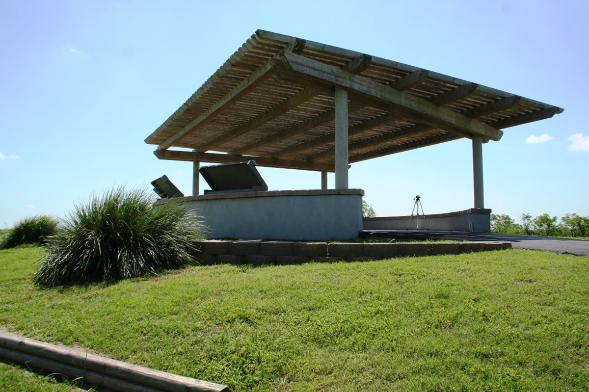 Pergola structure overlooking the battlefield Pergola structure overlooking the battlefield