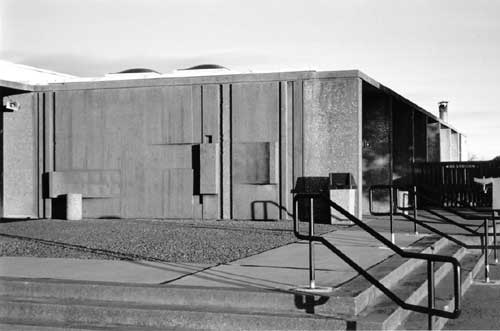 Wright Brothers Visitor Center: showing entrance building with patterned wall