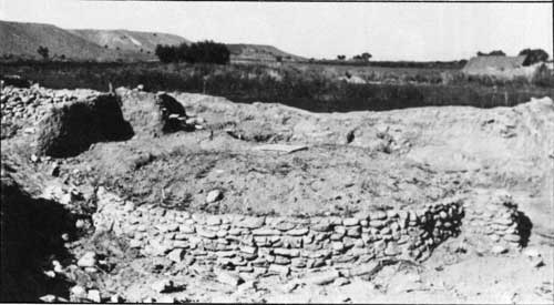 roofed kiva