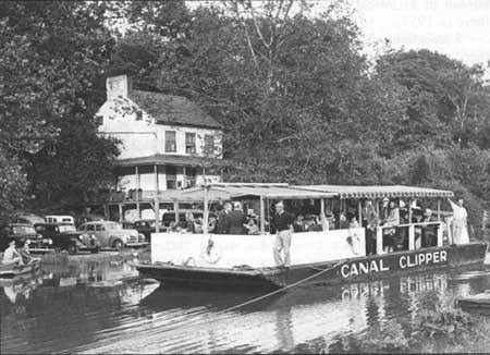 Canal Clipper