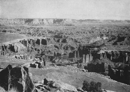 Monument Canyon and Indian Creek