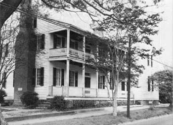 Iredell House