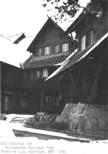 Old Faithful Inn