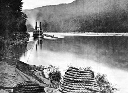 steamboat with supplies for Union Army