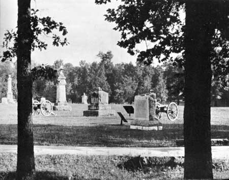Union monuments at Viniard Field