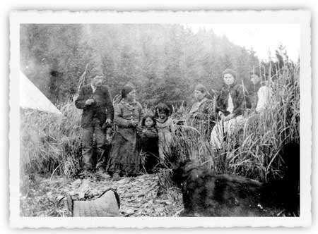 Mary Lowell and children