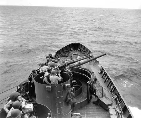 anti-aircraft gunners
