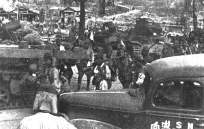 Japanese tanks and infantry