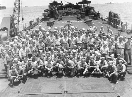 officers and crew of LST-202