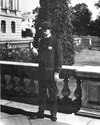 The second uniform, 1903