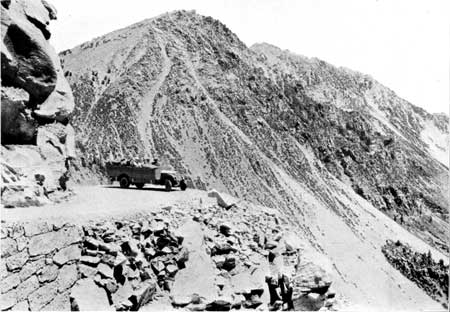 Tioga Pass Road