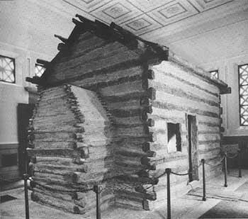 Traditional Lincoln Birthplace cabin