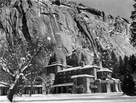 Ahwahnee Hotel