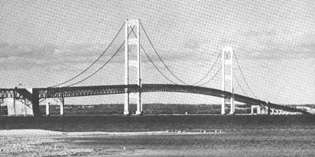 Straits of Mackinac Bridge