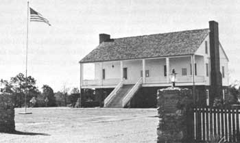 officers' quarters/visitor center