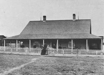 officers' quarters