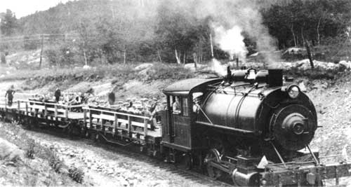 Berlin Mills locomotive