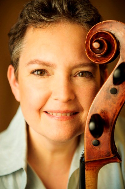 Rhonda Rider, cellist