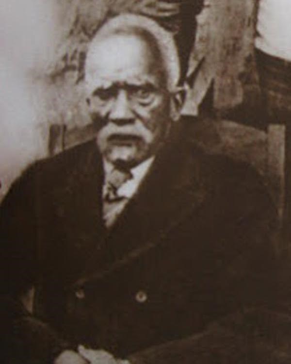 Louis Mitchell Bass