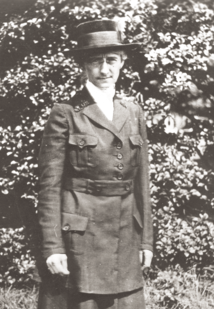 Army Nurse Corps Superintendent Dora E. Thompson woman in nurses uniform