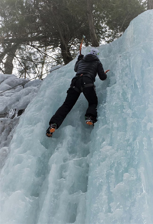 Intern near the top of an ice curtain