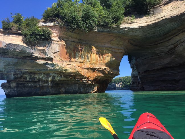 Kayaking along the Pictured Rocks
