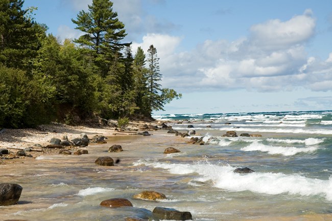Lake Superior - Pictured Rocks National Lakeshore (U.S. National Park  Service)