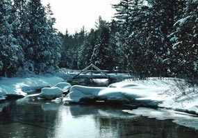 The bridge over Beaver Creek in the frosty winter.