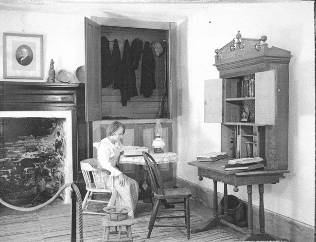 Black and white photo of interior of room in Winsor Castle