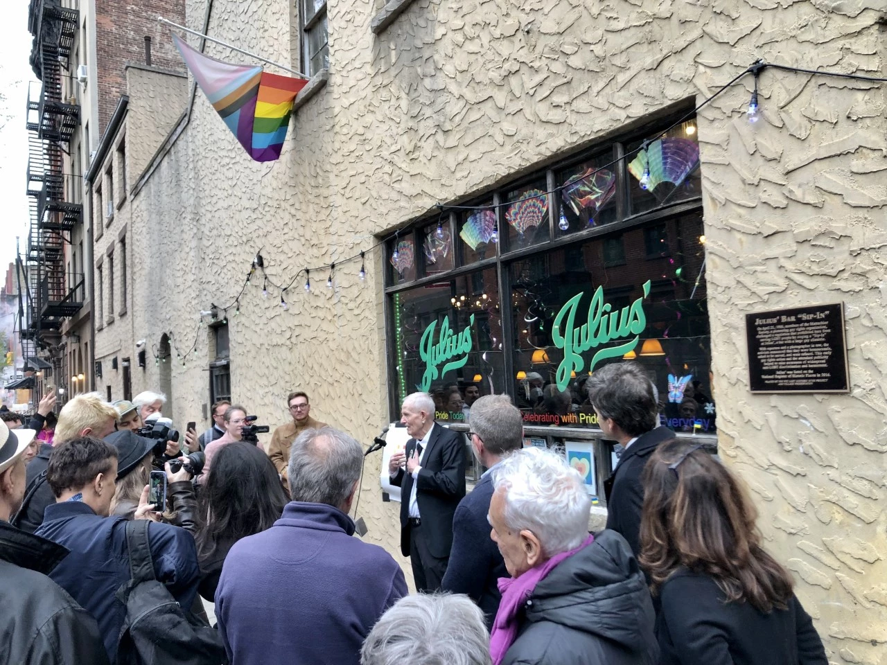 Randy Wicker sip in plaque dedication Randy Wicker speaking during the sip in Historic Registry plaque dedication