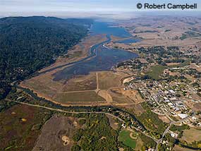 Aerial photo of flooded Giacomini Wetlands on October 29, 2008 © Robert Campbell Aerial photo of flooded Giacomini Wetlands on October 29, 2008 © Robert Campbell