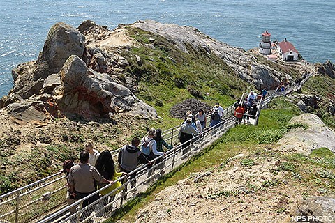Visit The Point Reyes Lighthouse Point Reyes National Seashore U S National Park Service