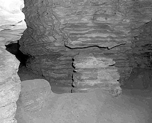 Mark Twain and Cameron Caves Mark Twain and Cameron Caves