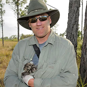 Wildlife Veterinarian Kevin Castle