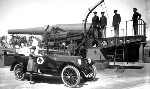 12-inch gun at Battery Saffold 12-inch gun at Battery Saffold