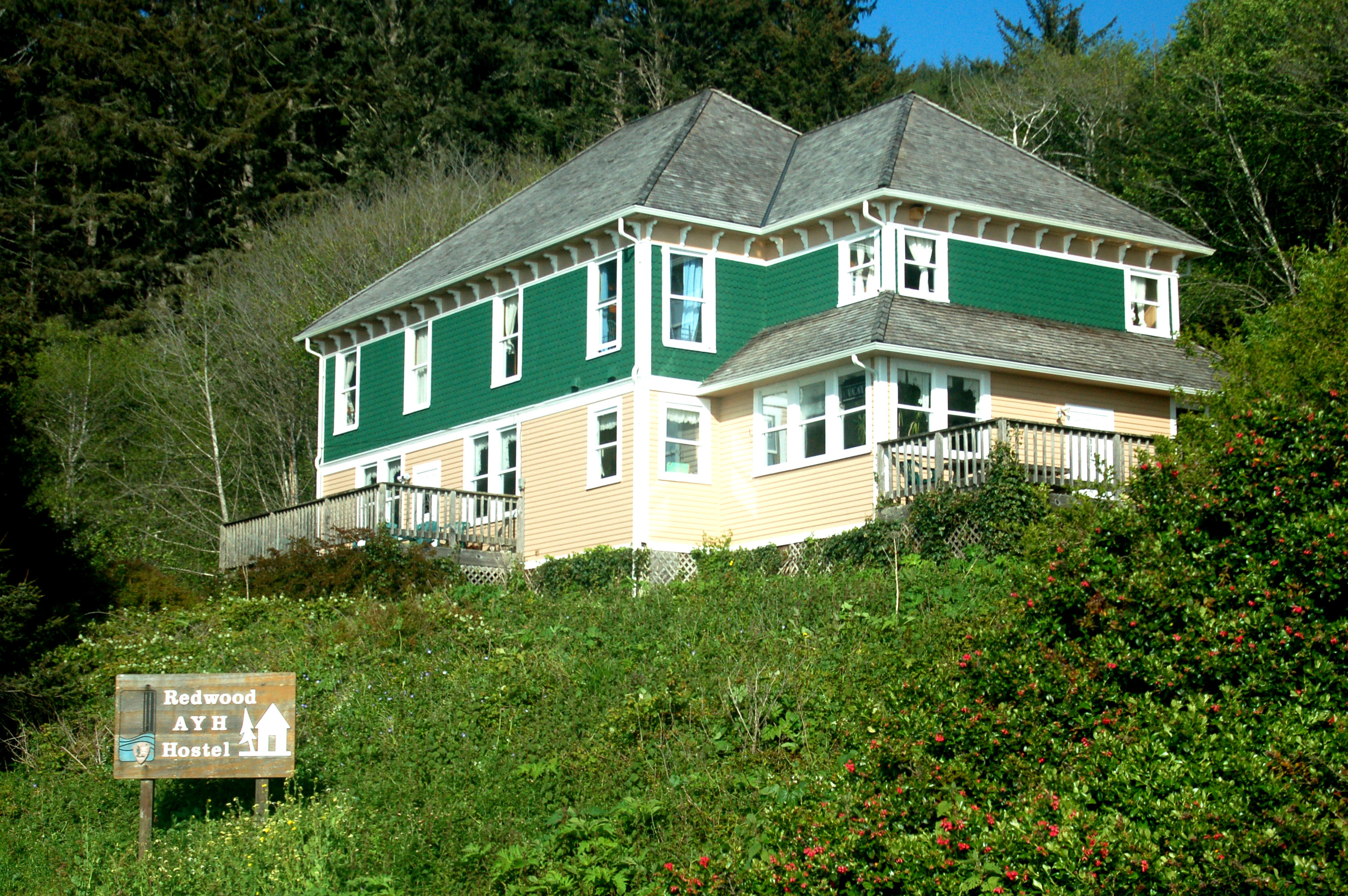 A two-toned, double story building.