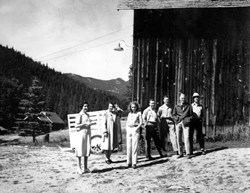lt= AboutUs_History_RanchGuests_250x193