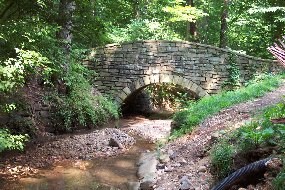 Dumbarton Oaks Park stonr bridge