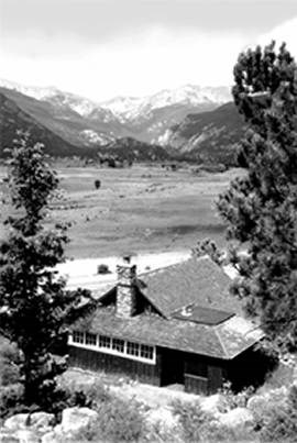 Photo view of Moraine Park.