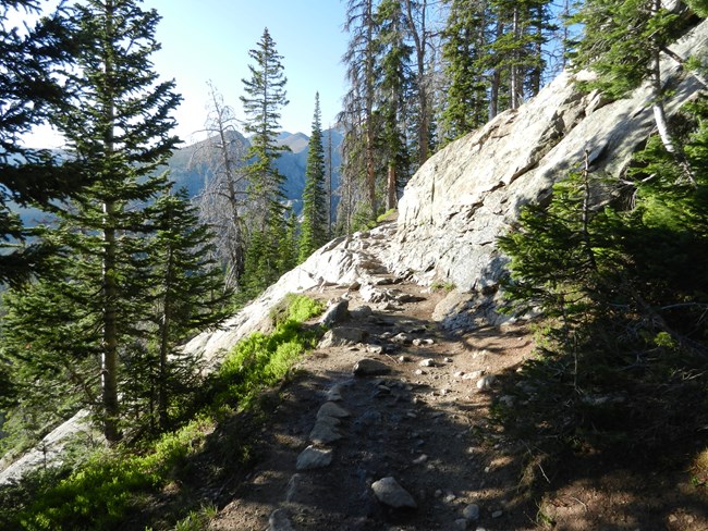 Haiyaha Traverse