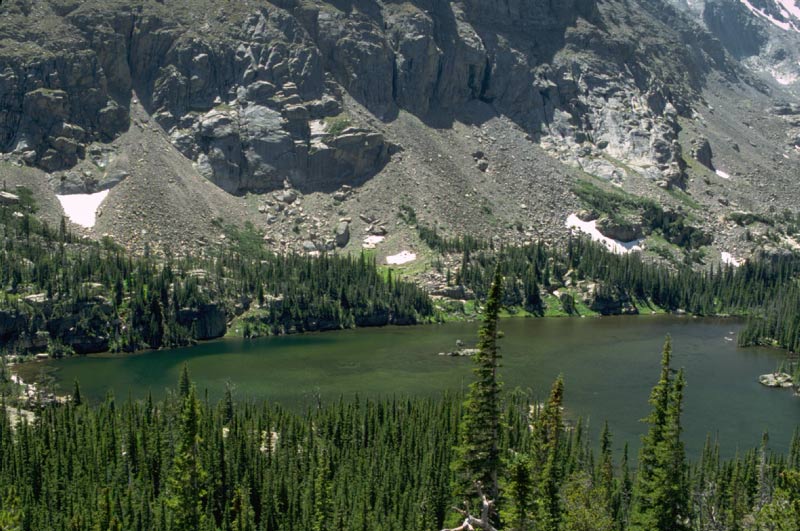 a photo of Loch Vale