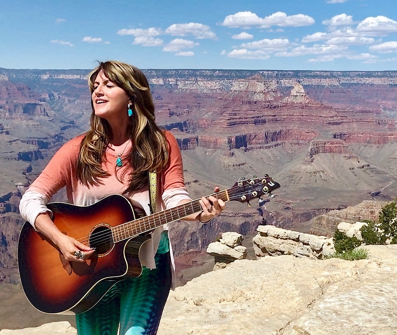 Gigi Love Image Gigi Love, Trails & Rails Troubadour