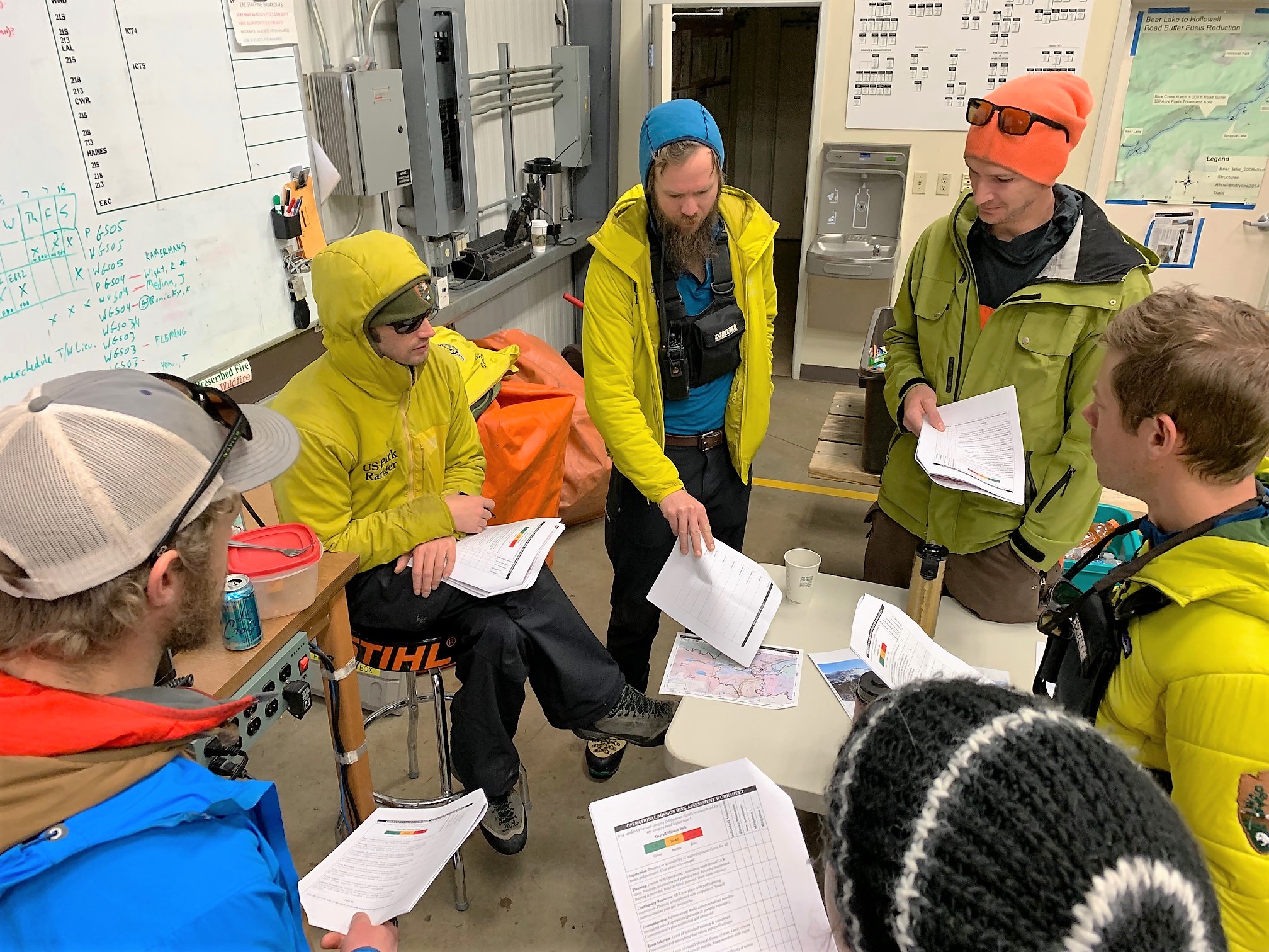 Search briefing March 6 2019 Courtesy Rocky Mountain National Park Morning briefing for Pruitt Search March 6
