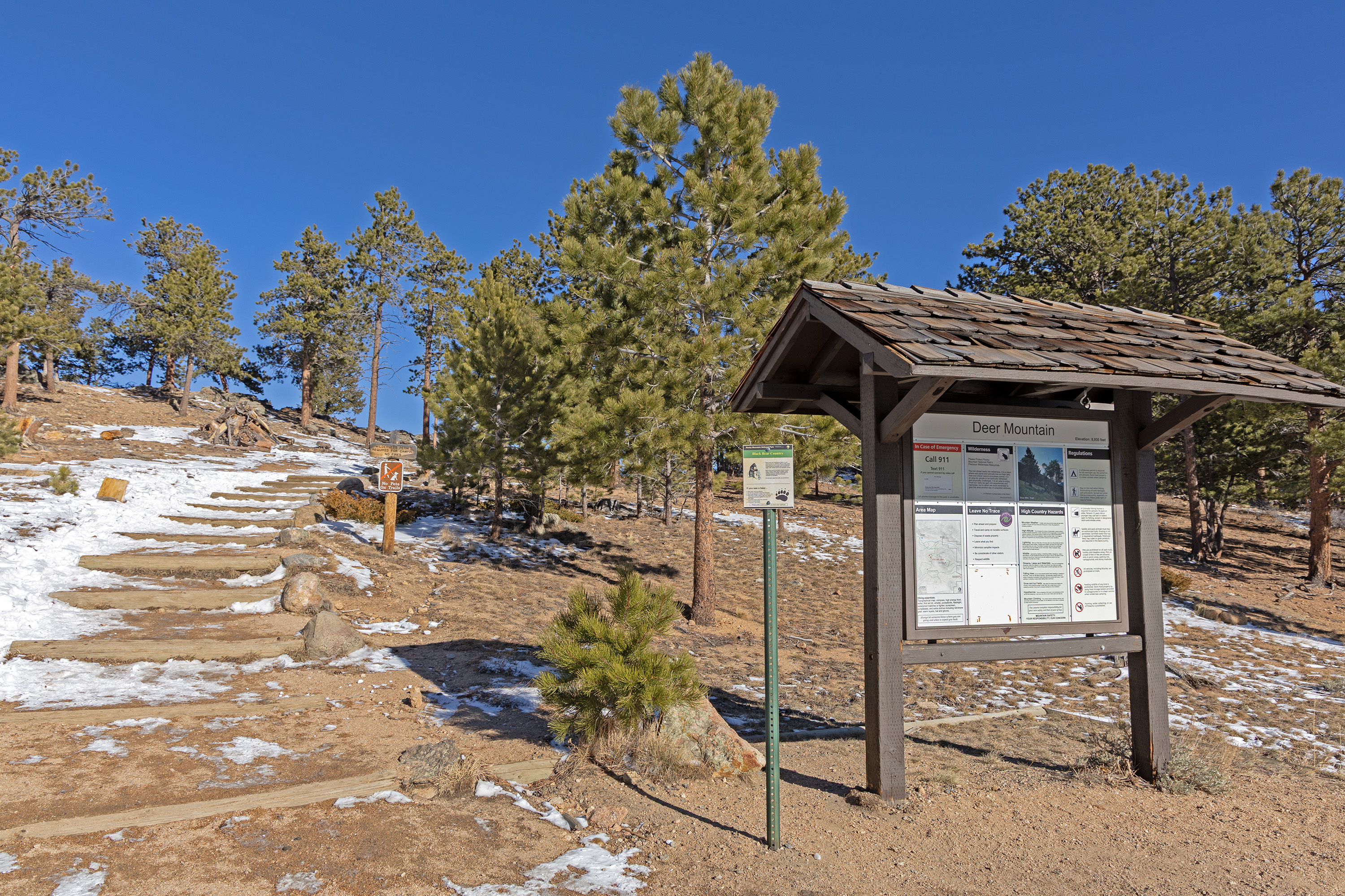 Deer Mountain Trailhead with some snow