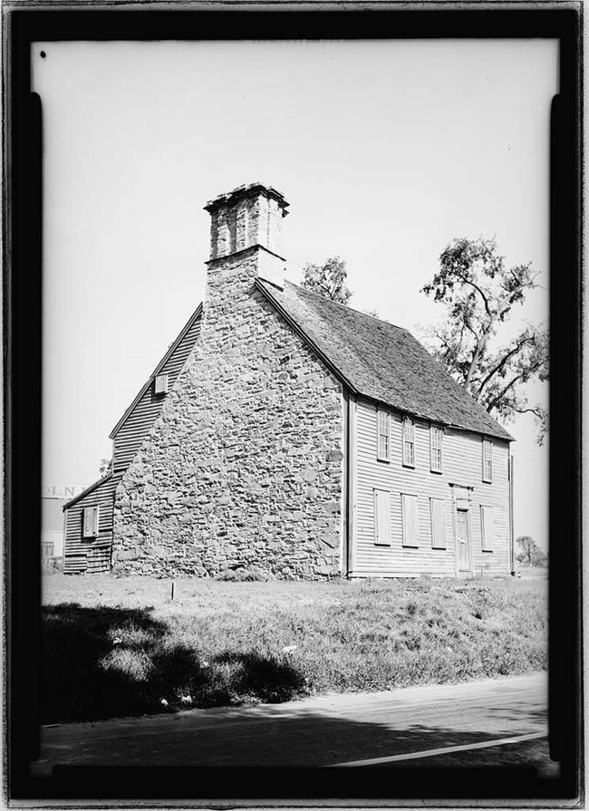 Example of a Stone-Ender, similar to what Roger Williams would have lived in