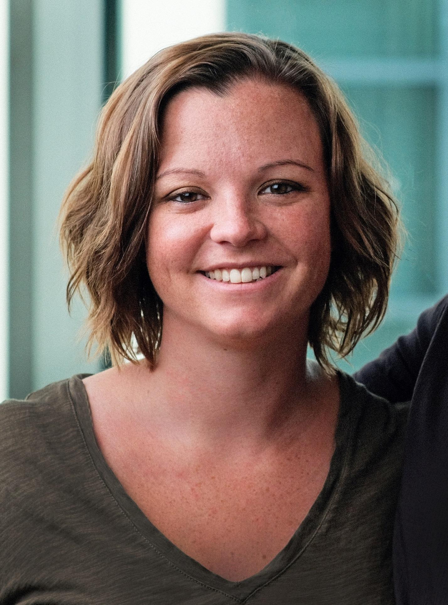 Picture of Visitor Center Docent Beth who recently moved to San Francisco with her husband.