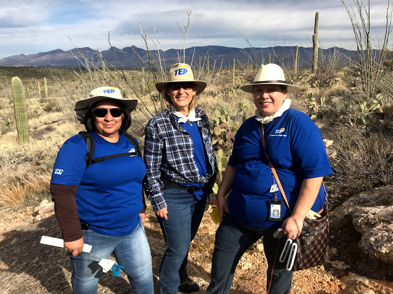 Volunteers from TEP.