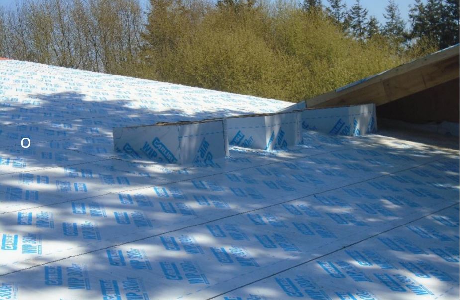Roof curbs for skylights Roofing curbs ready for tube skylights